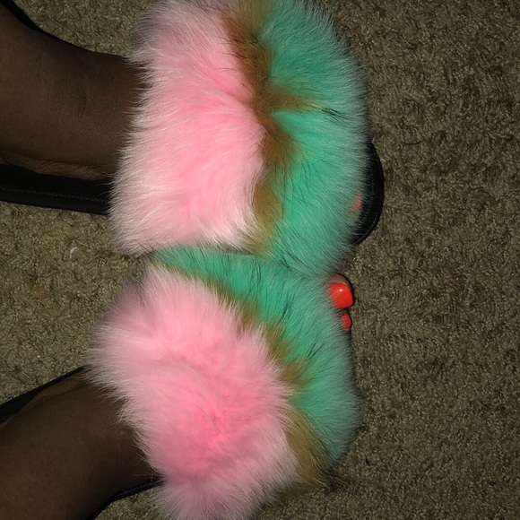 Slides - Picture 6 of 8